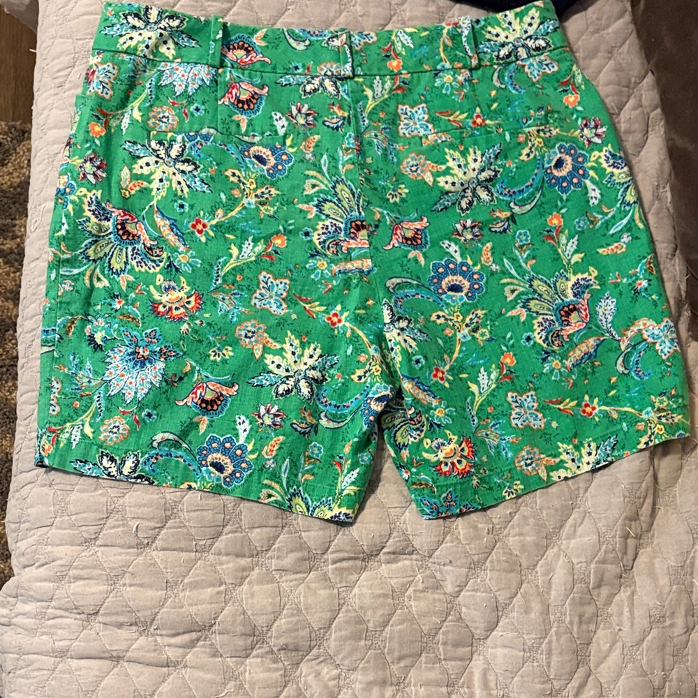Talbots Green Floral Paisley Bermuda Shorts - Picture 3 of 5